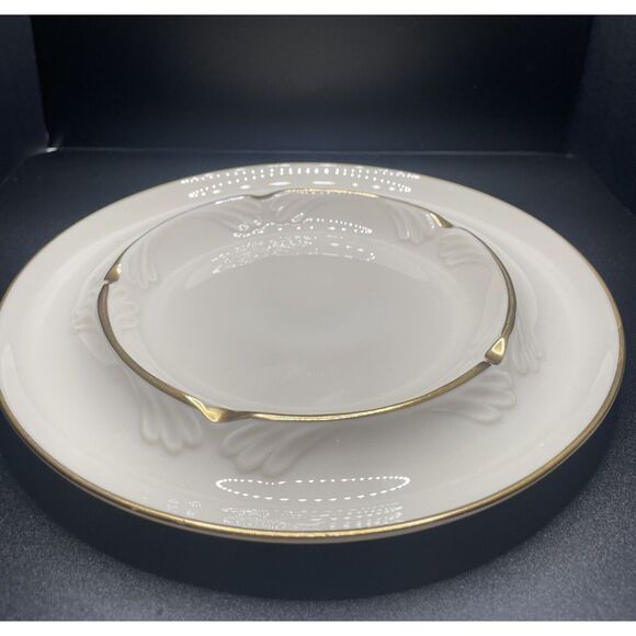 Vintage Lenox Chandelle Trinket Dish Ashtray. Trimmed in 24k Gold 8” Round New. - Picture 1 of 7